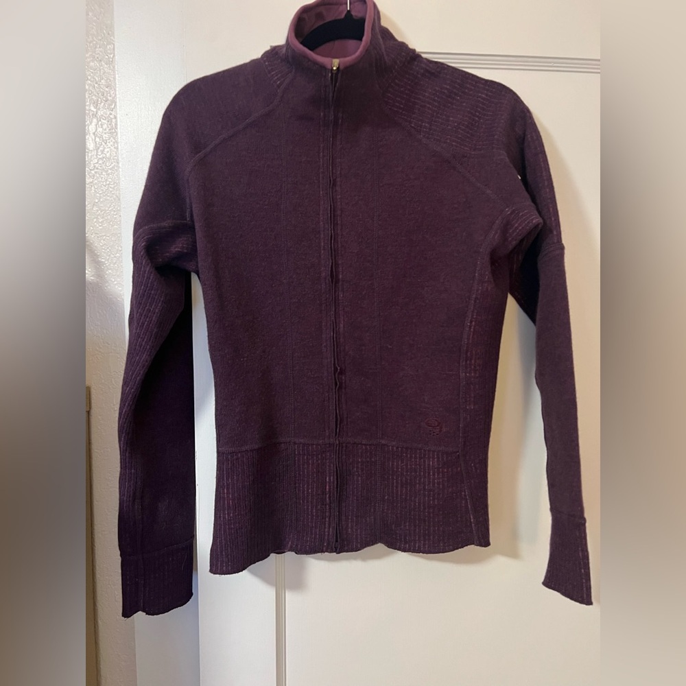 Women’s Mountain Hardware wool blend full zip sweater, plum, size M